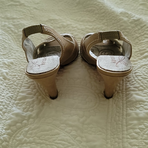 Shoes - Picture 3 of 5